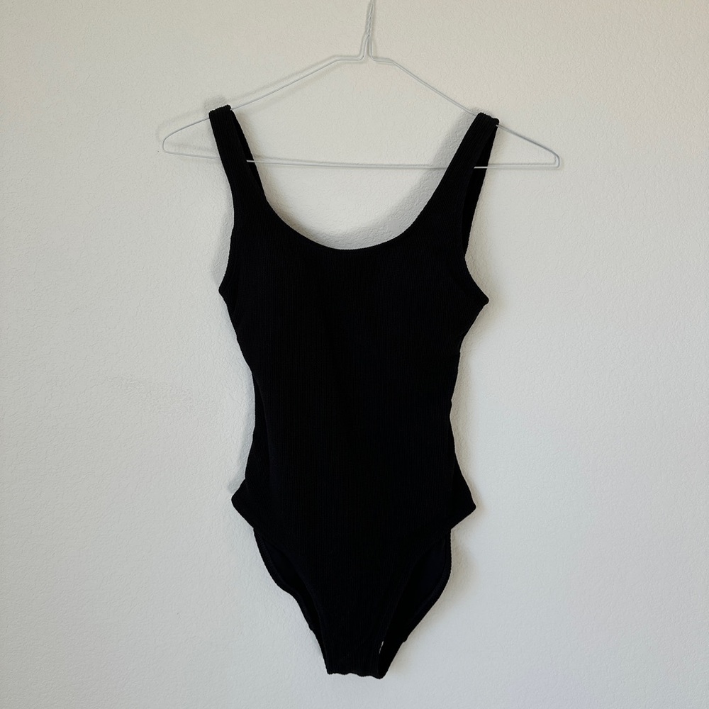 Women’s Black One Piece Swimsuit Size 4US/Size 8AUS